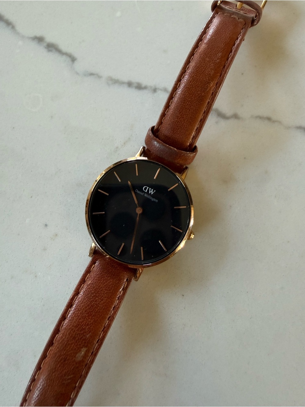 Daniel Wellington St Mawes Leather Strap watch 32mm